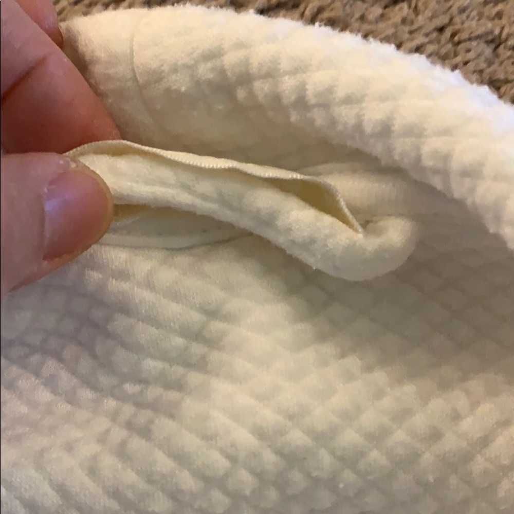 Pluto Robe - image 7